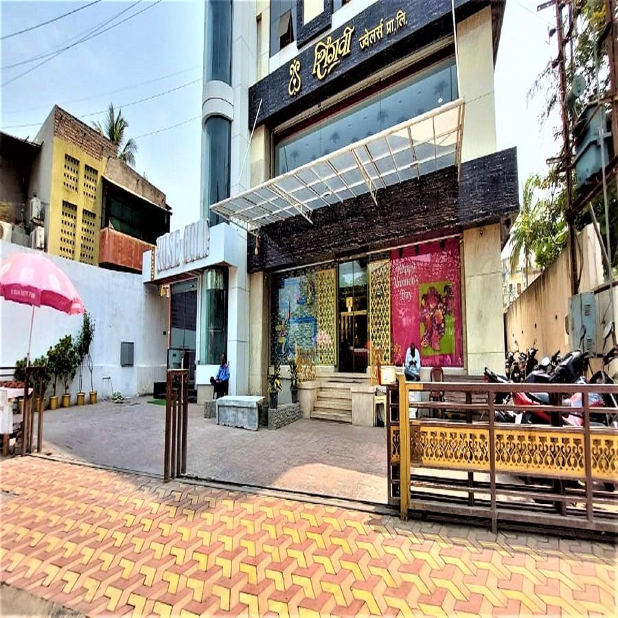 Hotel Rose Gold อาห์มาดนาการ์ ภายนอก รูปภาพ